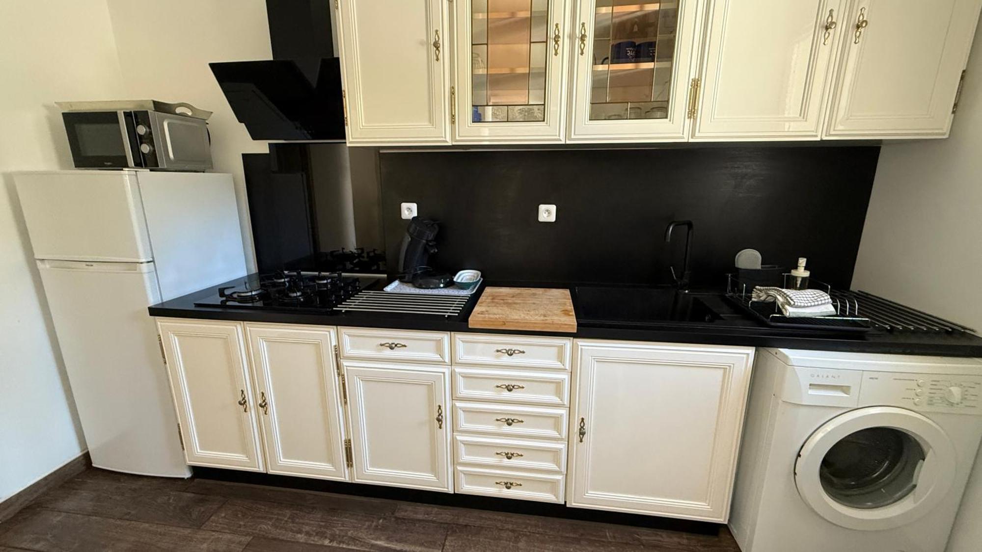A Casa Corbaia Appartement 40 M2, Jardin Prive, Parking, Proche Centre Ville Et Mer Apartment 40 M2, Private Garden Parking Near Town Center And Sea Port And Airport Bastia  Eksteriør billede